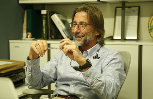 Ercüment Ovalı, korona aşısı için 1 Şubat tarihini verdi! Kendi üzerinde deneyecek