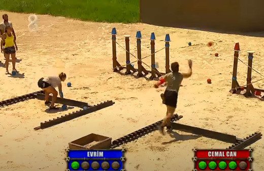 Survivor'da yarış esnasındaki hareketiyle Evrim herkesi şok etti oyunu bıraktı!
