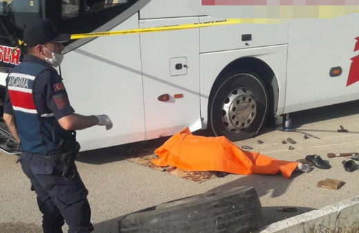 Konya'da otobüs şoförü feci şekilde can verdi