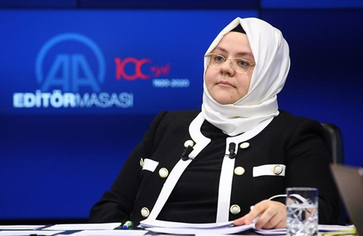 Normalleşmeye geçen işverene prim desteği! Bakan Selçuk açıkladı