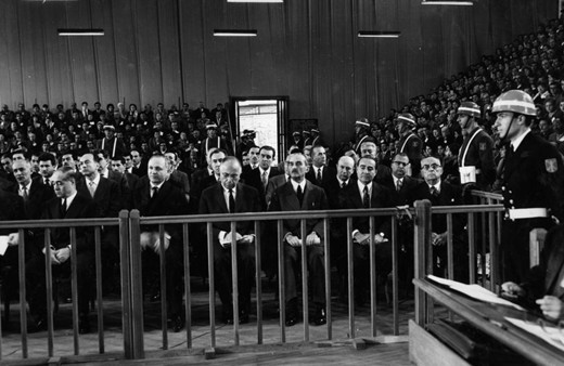 Yassıada kararlarını 'yok' sayacak yasa Anayasa Komisyonu'nda