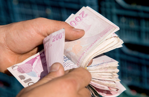 Şaşırtan iddia! Kısa çalışma ödeneğinden faydalananlara kredi verilmiyor mu?