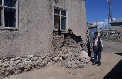 Van'ın Özalp ilçesinde 5,4 büyüklüğünde deprem! AFAD ve Kandilli açıkladı