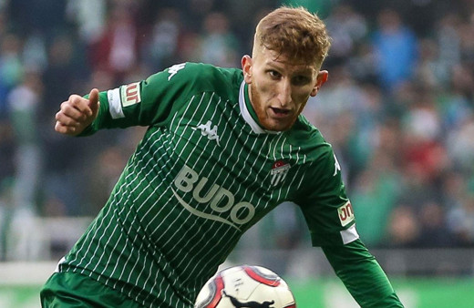 Fenerbahçe ile Galatasaray Burak Kapacak için kapışıyor