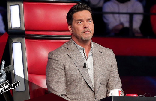 O Ses Türkiye jürisi Beyazıt Öztürk beni taklit ediyorlar deyip mahkemeye koştu