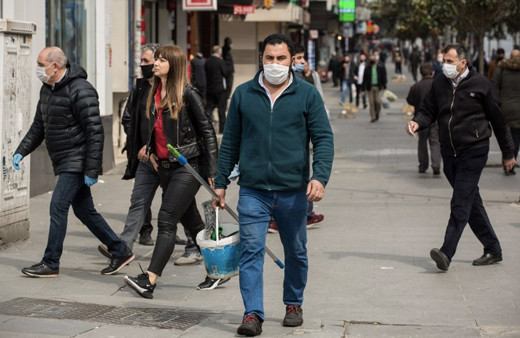 Pazar günü yasak saatleri kaçta başlıyor kaçta bitiyor?