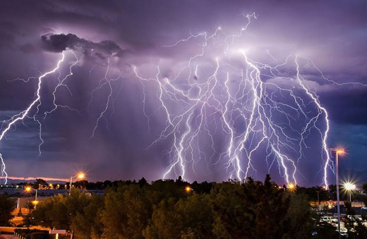 Dünyanın en uzun yıldırımı kaydedildi! 700 kilometre