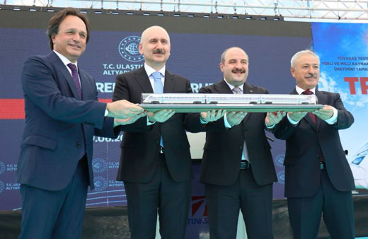 Bakan Karaismailoğlu: Yerli elektrikli tren kısa sürede yolcu taşımacılığına başlayacak