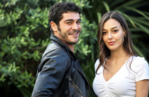 Yarım Kalan Aşklar Dairesi'nde korona şoku Dilan Çiçek Deniz ve Burak Deniz'in dizisi