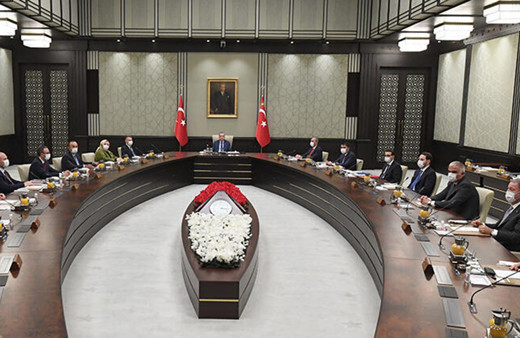 Kabine topladı! 1 Temmuz sonrası sokağa çıkma ve seyahat yasağı var mı