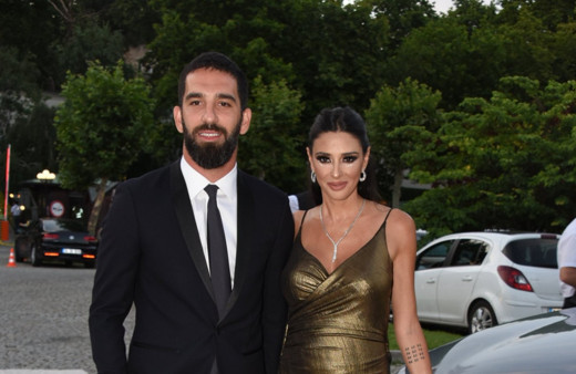 Arda Turan-Aslıhan Doğan çiftinin büyük mutluluğu