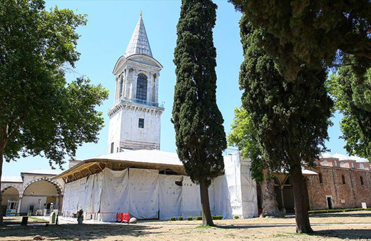 Topkapı Sarayı'ndaki tepki çeken restorasyonu! Milli Saraylardan açıklama geldi