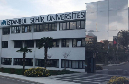 İstanbul Şehir Üniversitesi tamamen kapatıldı! Öğrencilerine ne olacak?