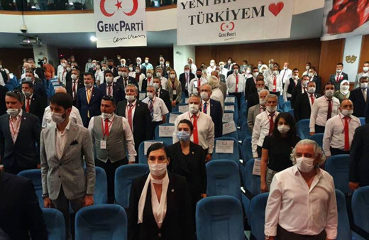 Genç Parti'nin yeni Genel Başkanı Cem Uzan'ın kardeşi Hakan Uzan oldu