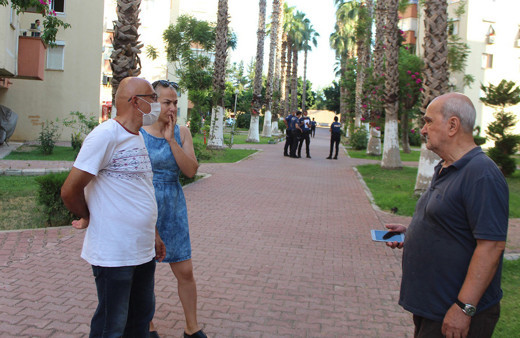 Antalya'da kötü kokuya 'Fare ölmüştür' dediler gerçek başka çıktı