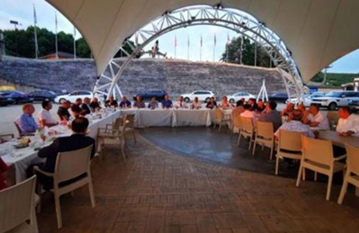 Müsiad'dan patlayan havai fişek fabrikasının sahibine ziyaret! Moral yemeğine gittiler