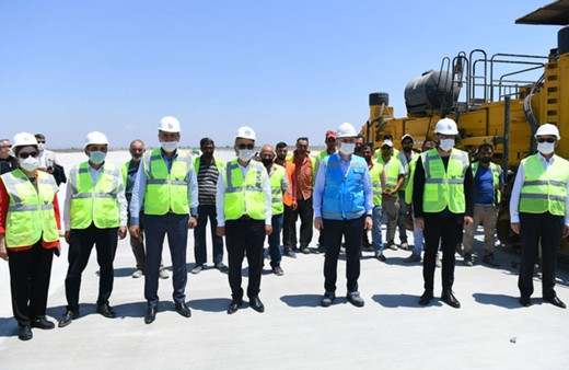 Bakan Karaismailoğlu'dan Mersin'e müjde! Havalimanı 2 yıl içinde tamamlanacak