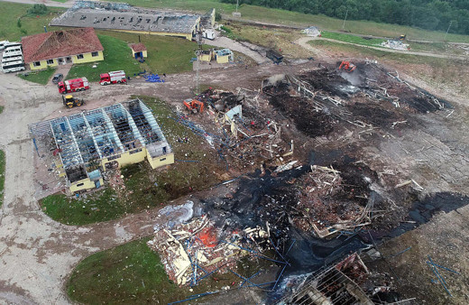 Sakarya'daki patlama! Kayıp 3 kişiyi arama çalışmaları sürüyor