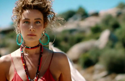 Ünlü şarkıcı Sıla'ya RTÜK'ten büyük şok! Kaldırıldı