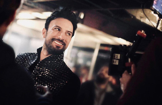Tarkan yeni imajını sosyal medyadan paylaştı