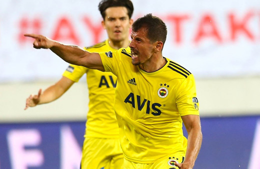 Emre Belözoğlu Gökhan Gönül ve Caner Erkin transferlerini bitirdi