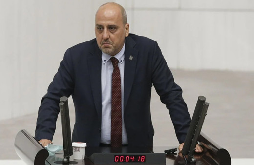 TBMM'de bağımsız İstanbul milletvekili Ahmet Şık'a uyarı cezası verildi