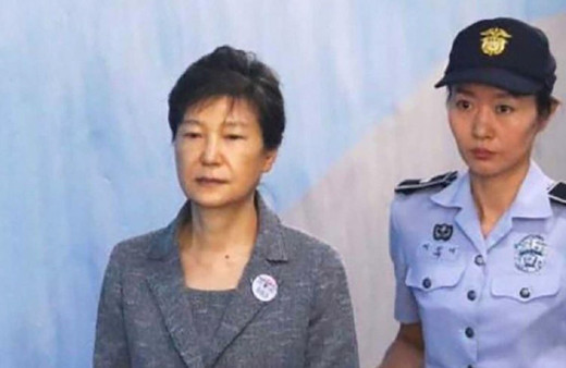 Güney Kore eski Cumhurbaşkanı Park Geun-hye’ye yolsuzluktan 20 yıl hapis cezası