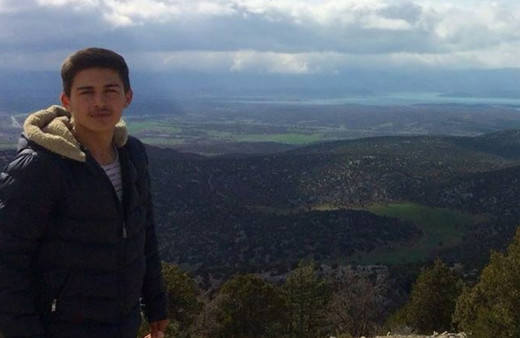 Konya'da 18 yaşında bindiği motosikletle ölüme gitti