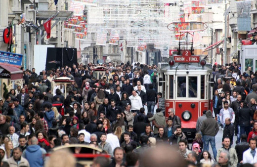 DİSK-AR açıkladı: 17.7 milyon işsiz ile Türkiye tarihinin en yüksek rakamına ulaşıldı