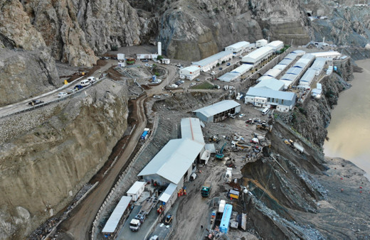 Artvin'de sel ve heyelan felaketi: Ölü sayısı 4'e yükseldi