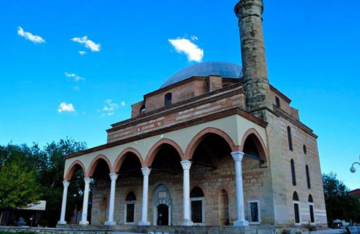 Yunanistan'da tarihi Kurşunlu Camisi'ne kalleş saldırı