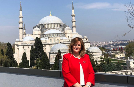 Türkiye'nin ilk kadın kaymakamı İstanbul Vali Yardımcılığına atandı