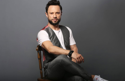 Şarkıcı Özgün 15 Temmuz gecesini anlattı! Hain darbe girişimi esnasında sahnedeydi