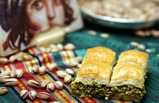 Ayasofya’da ilk cuma namazını kılacak cemaate baklava ikram edilecek