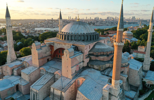 Ayasofya'dan acı haber! Görevli müezzin yaşamını yitirdi