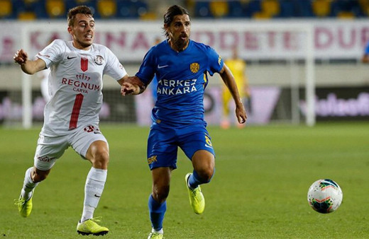 Süper Lig'den düşen ilk takım Ankaragücü oldu!