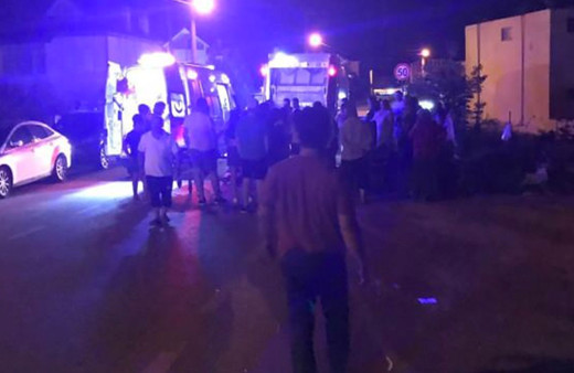 Kocaeli'de belediyenin çöp kamyonu saklambaç oynayan çocukları ezdi