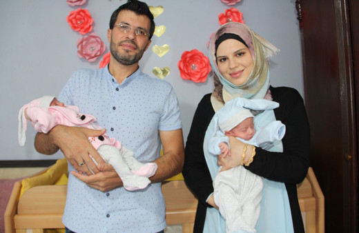 Suriyeli ikiz bebekler tarihi yaşatacak İsimleri 'Aya' ve 'Sofya' oldu