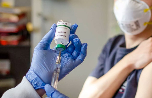 AB'den aşı üreticilerine varyant uyarısı