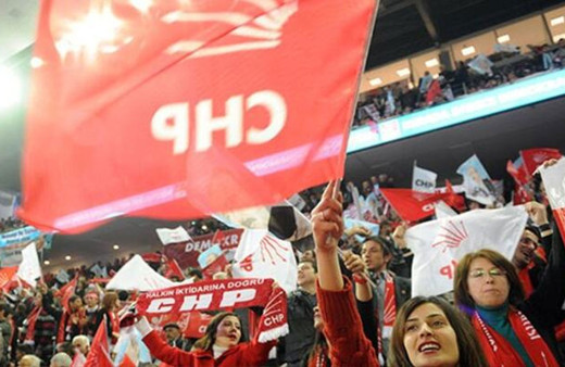 CHP'de kurultay! Genel başkanlık yarışında Kılıçdaroğlu'na karşı iki aday çıktı