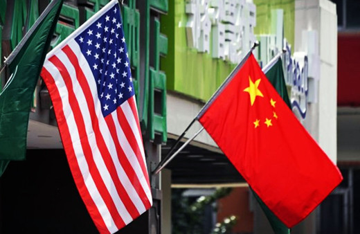 Trump, Çin'e yönelik yüksek tarifeleri 90 gün daha askıya aldı