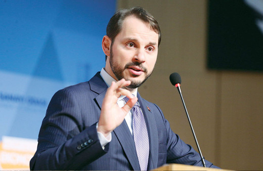 Kamu ve özel sektörde staj seferberliği başladı! Bakan Berat Albayrak paylaştı!