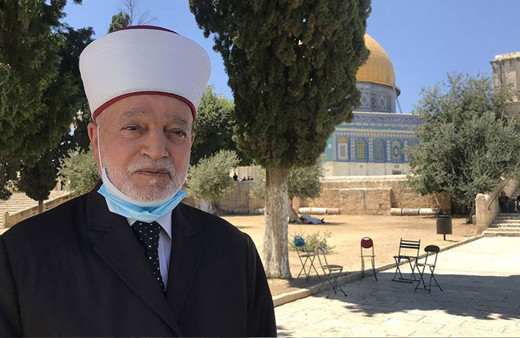 Mescid-i Aksa'nın avlusundan Ayasofya tebriği