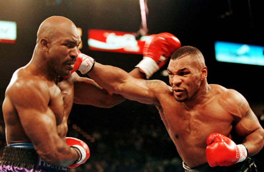 Mike Tyson ringe geri dönüyor! Karşısındaki eldiven Roy Jones olacak