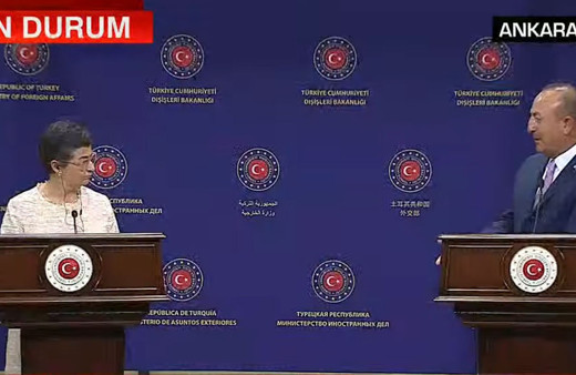 Çavuşoğlu: "Ayasofya 1453'ten bu yana camidir"