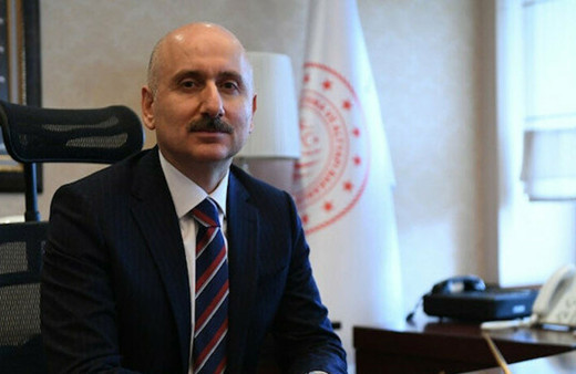 Bakan Karaismailoğlu: 17 yılda uçuş yapan sayısı yüzde 500'ü aşan artış