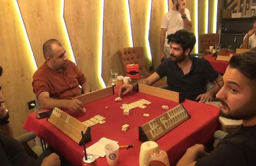 Esenyurt'ta koronavirüs baskını! Kimse istifini bozmadı