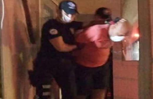 Şile'de Türk bayrağını yere atan şüpheli yakalandı