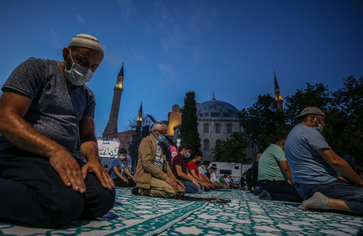 Cuma namazı nasıl kılınır resimli anlatım kılınış şekli