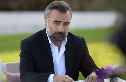 Oktay Kaynarca Gizem Acar'la aşk yaşıyor böyle yakalandı! 30 yaş küçük sevgili